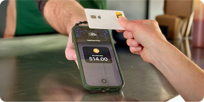 Clover Tap-to-Pay-3